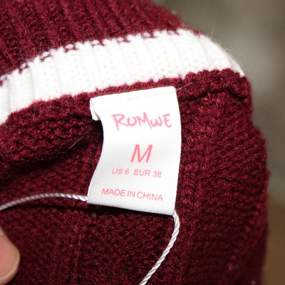 Romwe Women’s Burgundy Cable Knit Sleeveless Cropped Sweater Vest - Size Medium - Picture 8 of 9